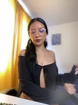 baby_lizy – Naživo XXX chat