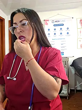 Chat +18 de JustSamantha_ ao vivo