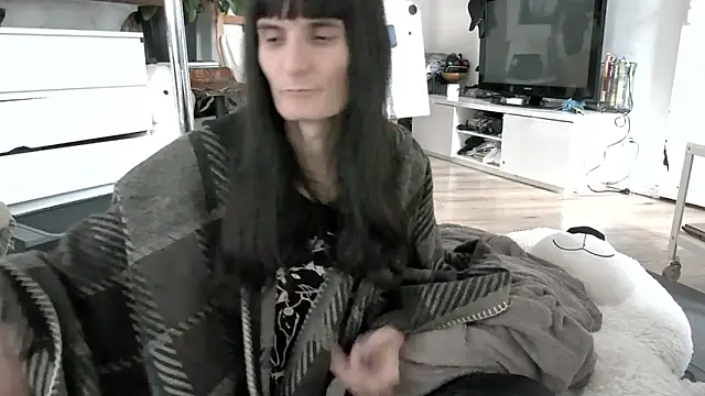 CeriseLapine Chat XXX in diretta