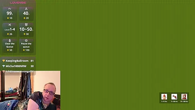 Manfred1012: онлайн-секс-чат