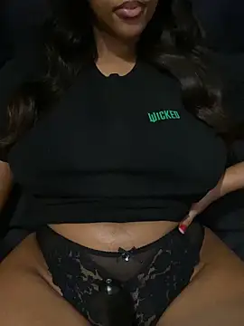 CaramelGoddess1のライブXXXチャット