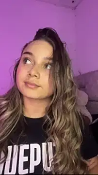 AnnyLopezzz_のライブXXXチャット