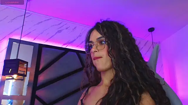 Lili_Evanss: απευθείας συνομιλία ΧΧΧ