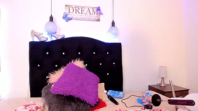 Melany_cherry Obrolan Langsung XXX