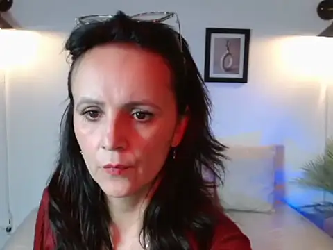 Czat XXX na żywo – Juliana__lx