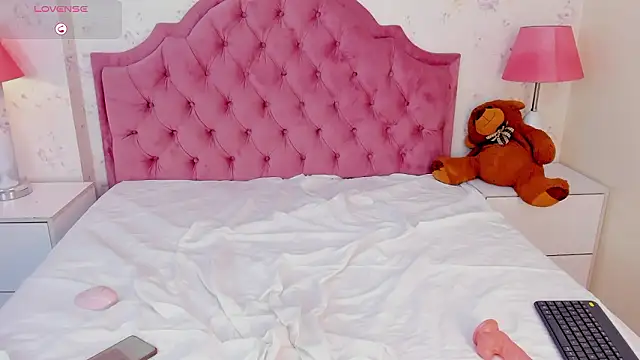 SusanaCreed: απευθείας συνομιλία ΧΧΧ