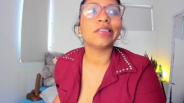 iriss_25's Live XXX Chat