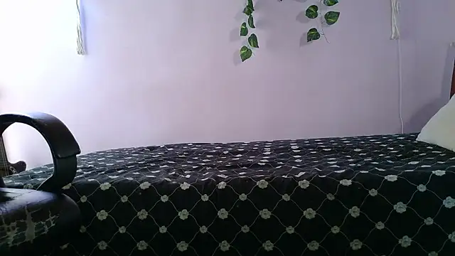 juaaanaaa Adlı Modelin Canlı XXX Sohbeti