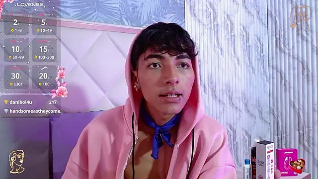 osamu_tay – webcam-show