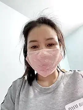 simsim-00 即時 XXX 聊天