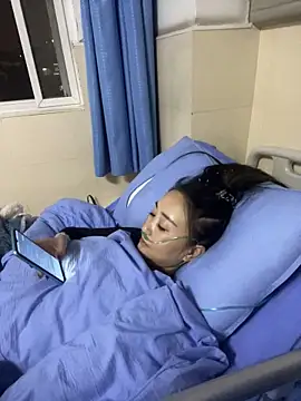 xiuchun100n Live XXX chat