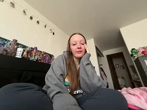 Pokazy przed kamerką – prettygirltracy_12