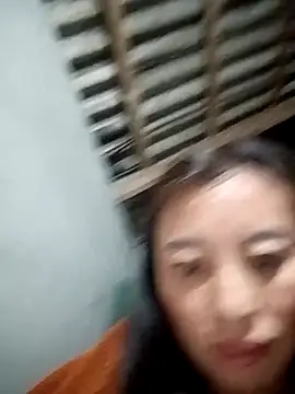 Chatroom XXX en direct de kaia-cam