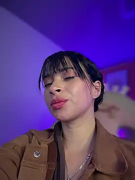 Sasha-18: απευθείας συνομιλία ΧΧΧ