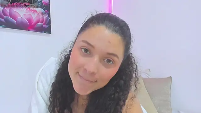 LunaaGreyy: απευθείας συνομιλία ΧΧΧ