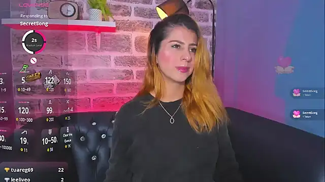 Nahiajhonson_ Webcam-Show