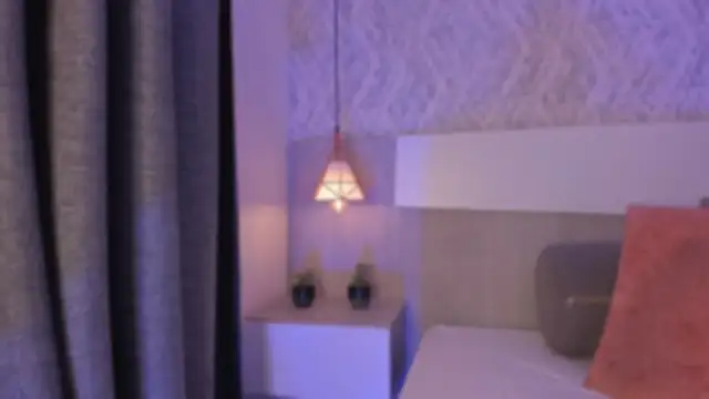 Vittoria__rossi Adlı Modelin Canlı XXX Sohbeti