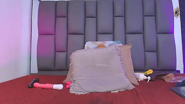 _MiaBrown_ Chat XXX live