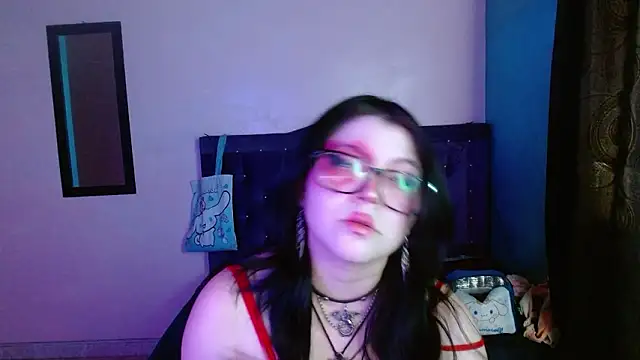 Ginebra_Sensual's Live XXX Chat