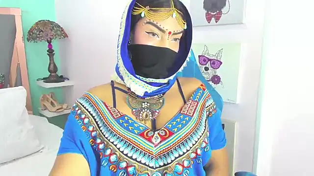 Iniya_Parul Adlı Modelin Canlı XXX Sohbeti