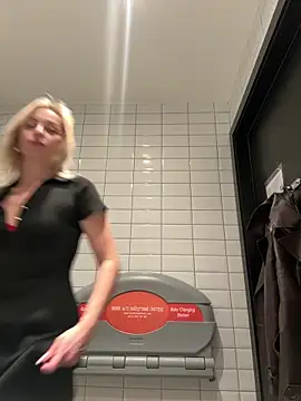 Chat XXX Live VikaBunny1