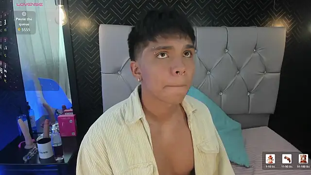 Thiago_Kozak Chat XXX in diretta