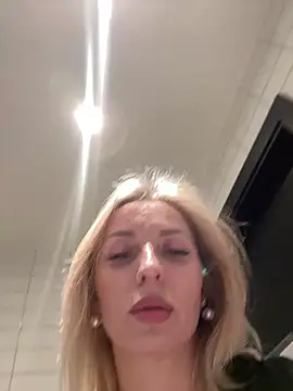 Вебкам-шоу VikaBunny1