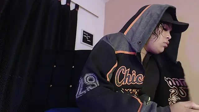 Chatroom XXX en direct de charlotte_brawn