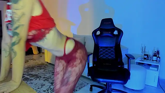 DeferentUproarのライブXXXチャット