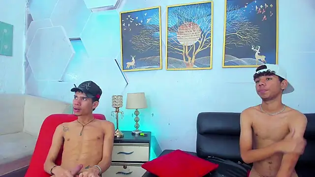 Show modela Alex_jeins_at na web-kameri