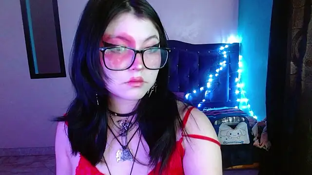 Ginebra_Sensual's Live XXX Chat