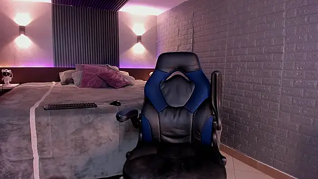 Magic_ivone's Live XXX Chat