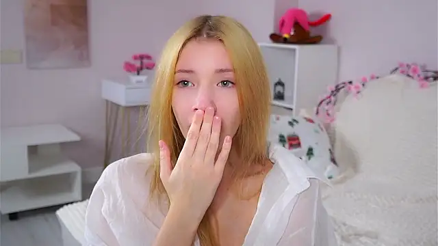 SunnivaCovil – Naživo XXX chat