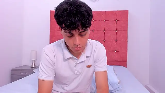 Dani_rivass 现场XXX聊天