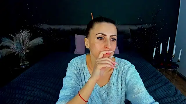 Rebecca_Diamond live XXX chat