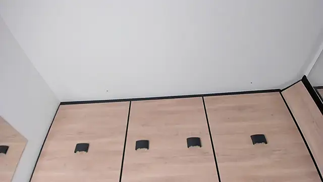 karol_lewiss Chat XXX in diretta