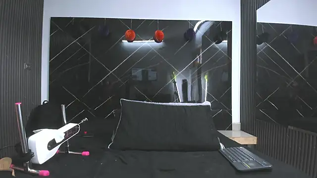 cloee-rabbyt Live XXX-chat