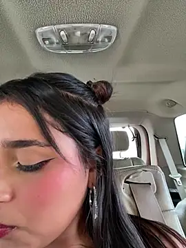 Mariangel_11's Live XXX Chat