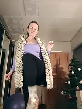 Chat +18 de Evelina_cute ao vivo