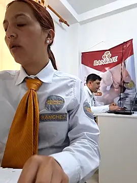 Emily-7_ élő XXX-chatje