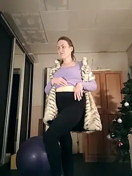 Evelina_cute Adlı Modelin Canlı XXX Sohbeti