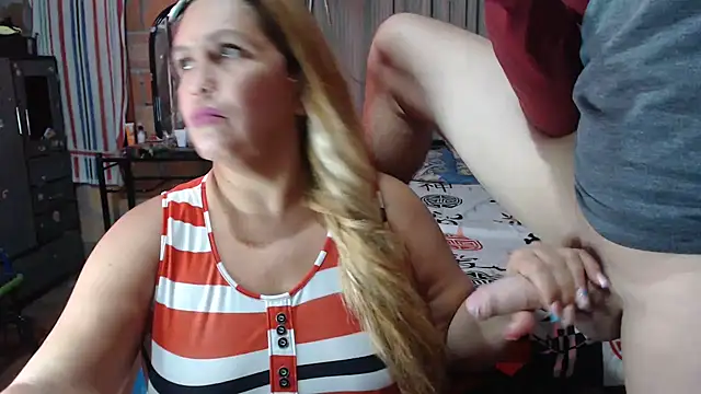 mom_son_dirty's Live XXX Chat