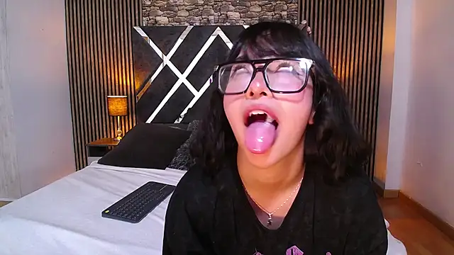 Amy_channel's Live XXX Chat