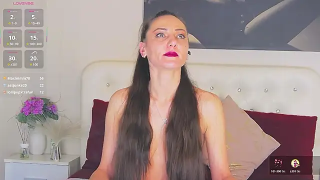 KathiaLust's Live XXX Chat