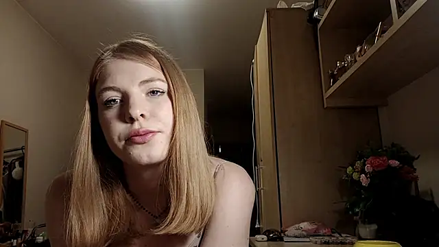 Вебкам-шоу MiaMooon05