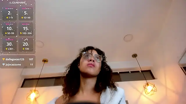 Hanna_Cornee_'s Live XXX Chat