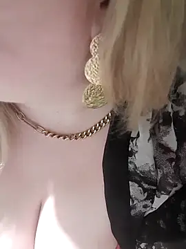 Missy_DM: онлайн-секс-чат