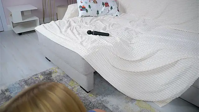 SunnivaCovil 现场XXX聊天