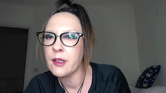 Humiliatrixxxx Live XXX-chat