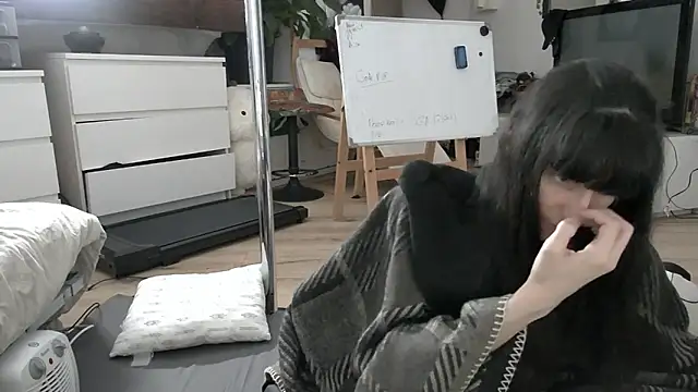 CeriseLapine live XXX chat